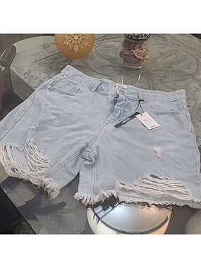 Forever 21 MOM DENIM SHORTS NEW